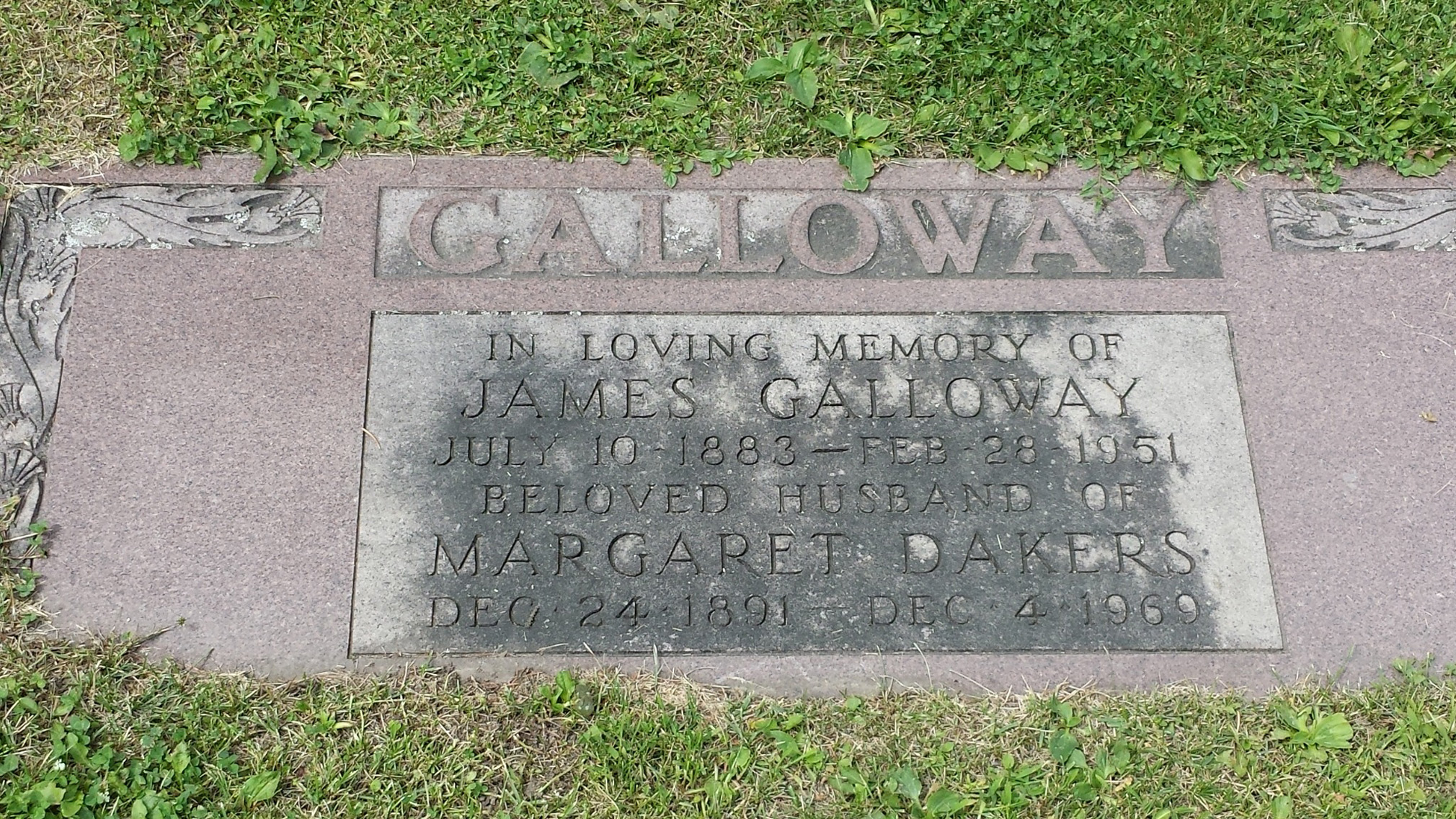 Photo of headstones/James Galloway died 1951 MI Westminster Memorial Park Toronto